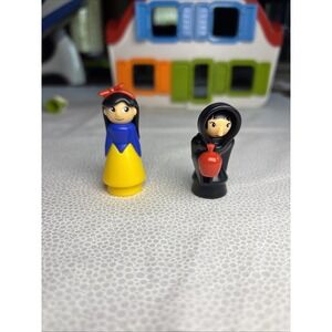 Snow White and the Seven Dwarfs Deluxe SmartGames Replacement Pieces- Set Of Two